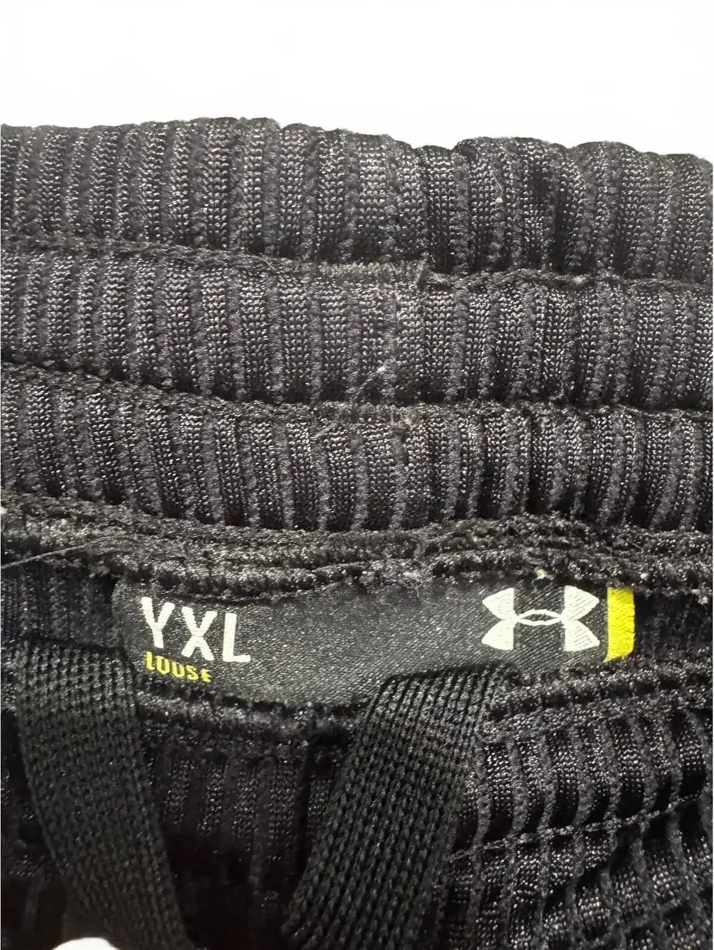 Youth Under Armour Basketball Shorts YXL